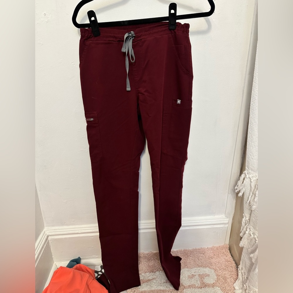 Scrub pants